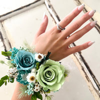 Enquiry Welcome : Preserved and Dried Flower Wrist Corsage