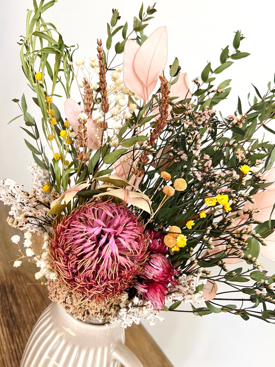 Pink Banksia Bouquet [M] pink native boho