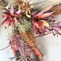 Amber Meadow Bouquet (M) Australian Native - Red / Brown