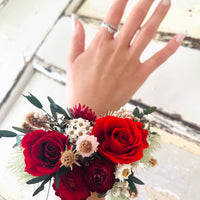 Enquiry Welcome : Preserved and Dried Flower Wrist Corsage