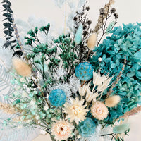 Dance of Blue arrangement / bouquet with vase [ML] preserved dried flowers