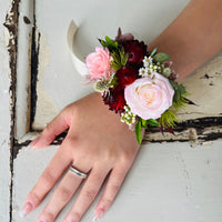 Enquiry Welcome : Preserved and Dried Flower Wrist Corsage