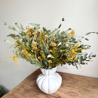 Golden Rhythm of Spring Vase Arrangement [M]Yellow