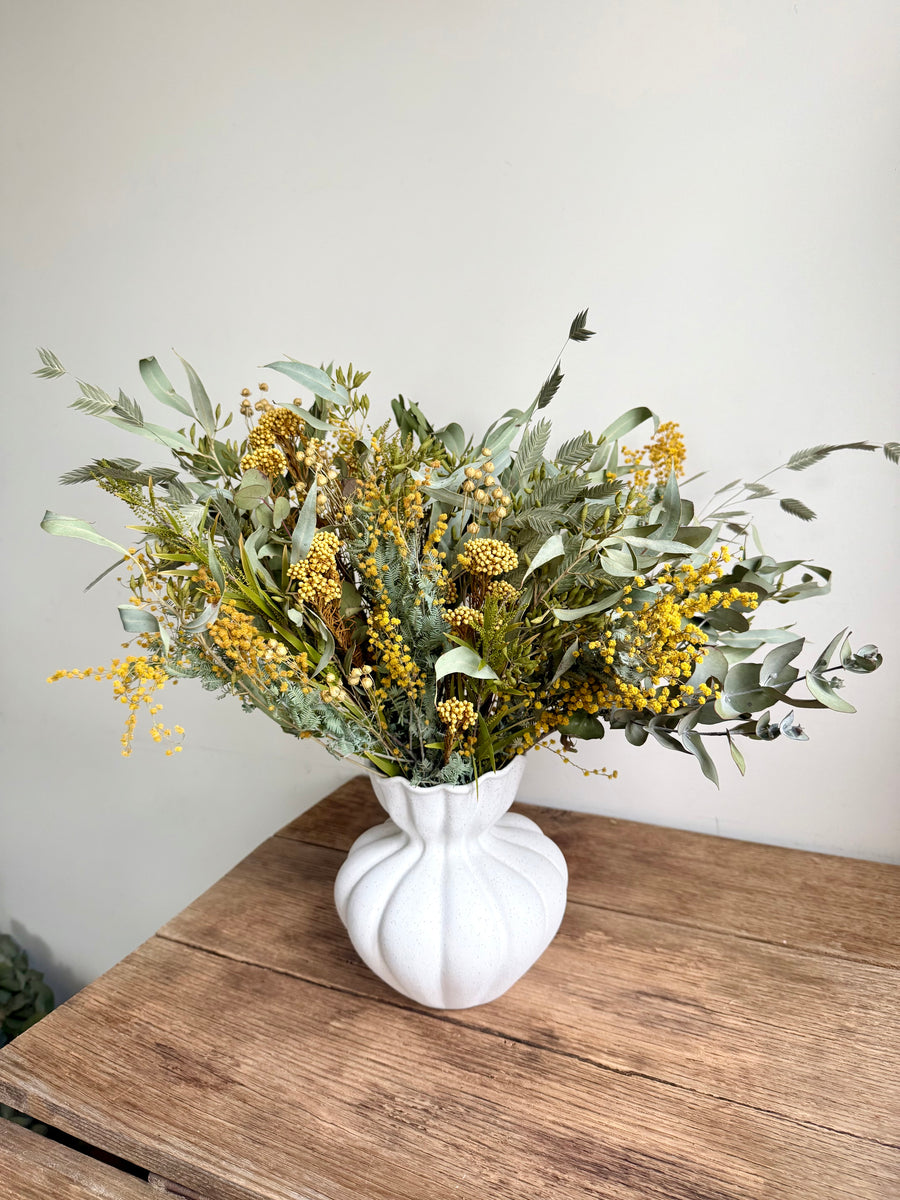 Golden Rhythm of Spring Vase Arrangement [M]Yellow