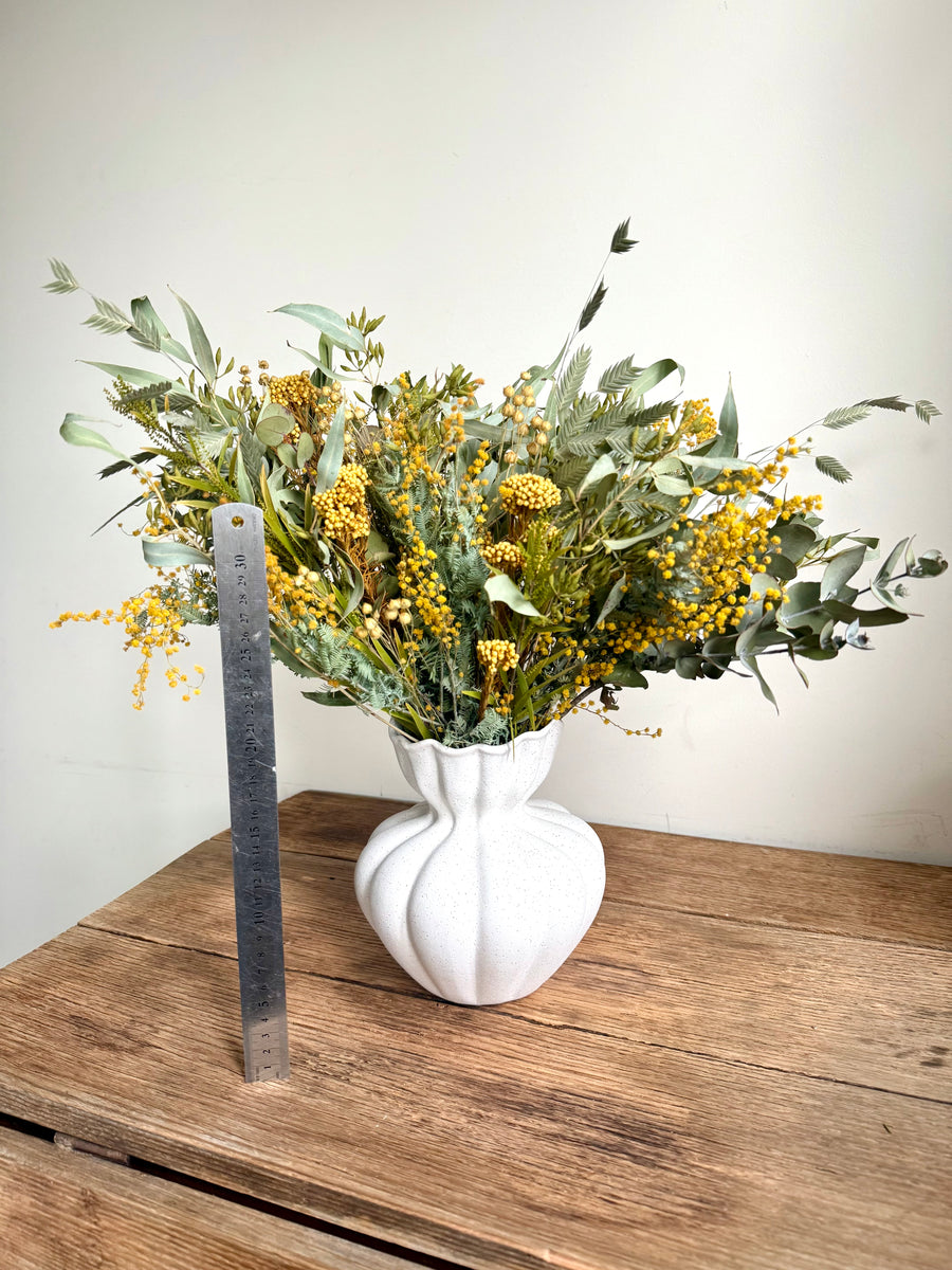 Golden Rhythm of Spring Vase Arrangement [M]Yellow
