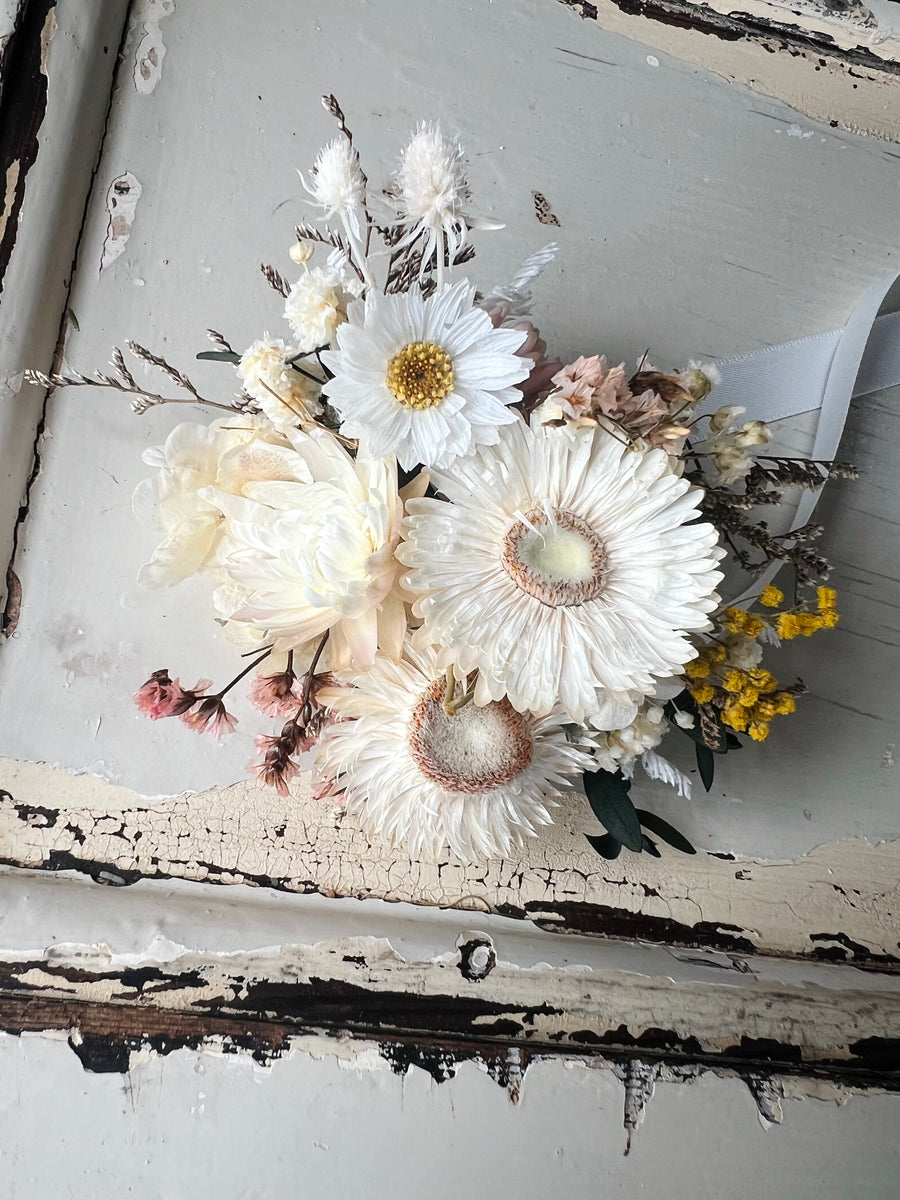 Ready in 10 days  - White Daisy Bridal Bouquet