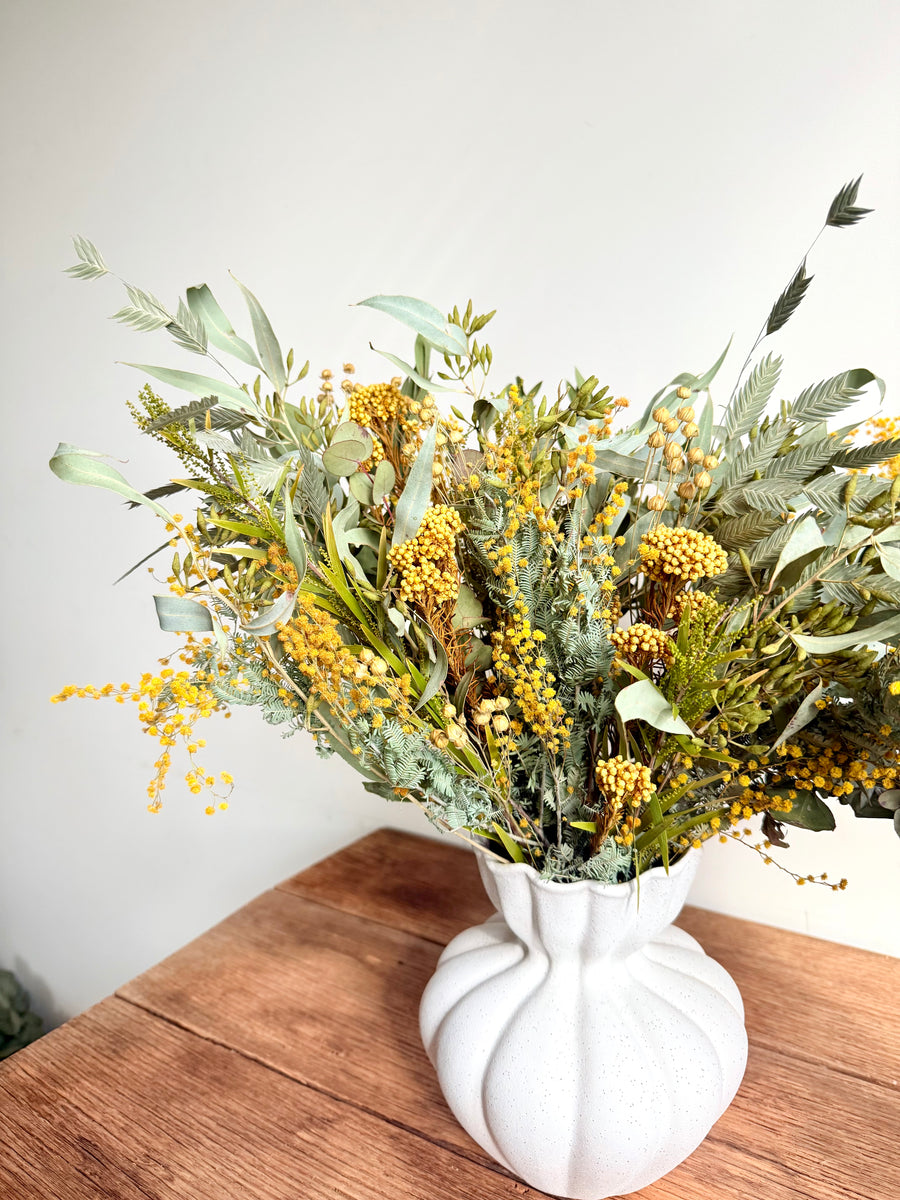 Golden Rhythm of Spring Vase Arrangement [M]Yellow