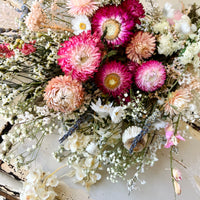 Daisy Blush Symphony Bouquet [M] preserved dried flowers