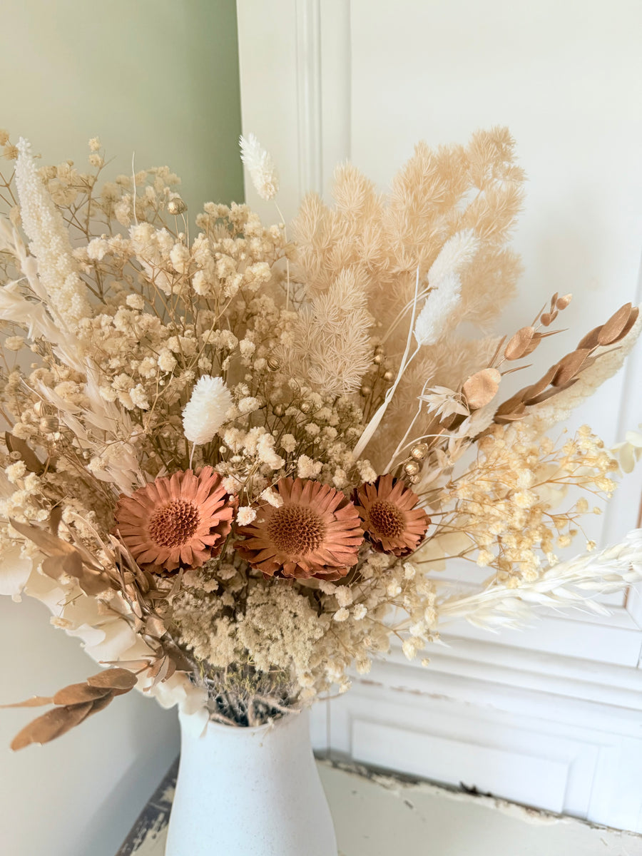 Snowy Gold Bouquet [SM]