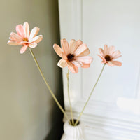 Handmade Daisy / Garden Rose / Sola flower