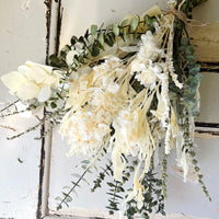 Noel White Bouquet [ML] preserved dried flowers