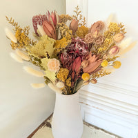 Golden Harvest Bouquet [M] native yellow