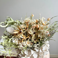 [VIC - Pickup / Local Delivery Only / 3 weekdays] Flutter Veil in Essien Bowl Arrangement [L]
