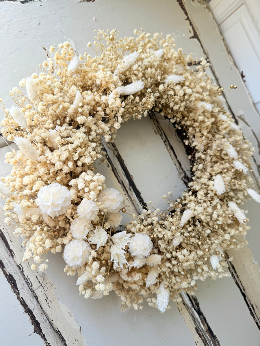 [2 weekdays] Everlasting Preserved Baby's Breath Snow Wreath - Cream Beige