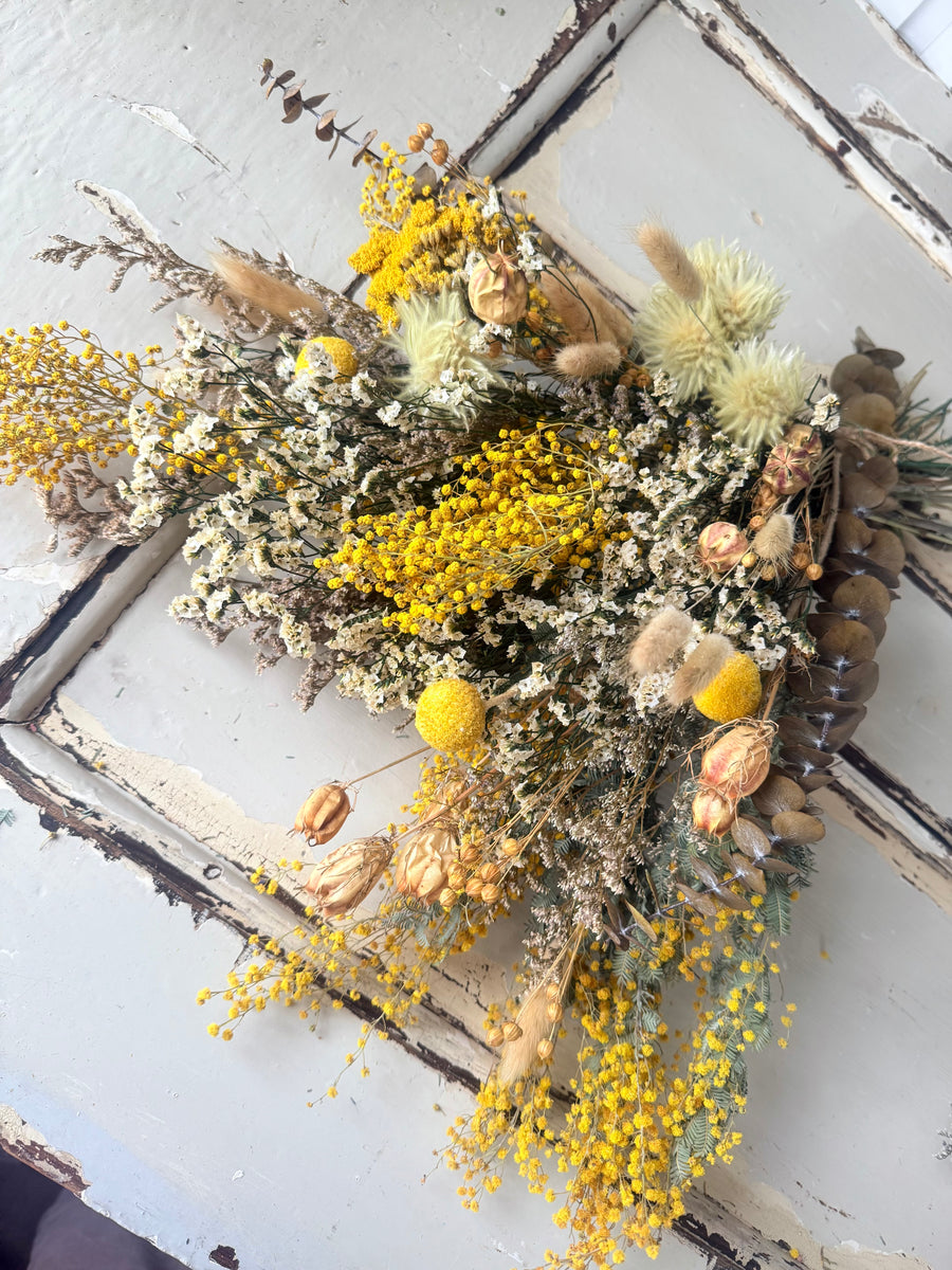 Spring Day - Wattle / Mimosa Bouquet [M] yellow