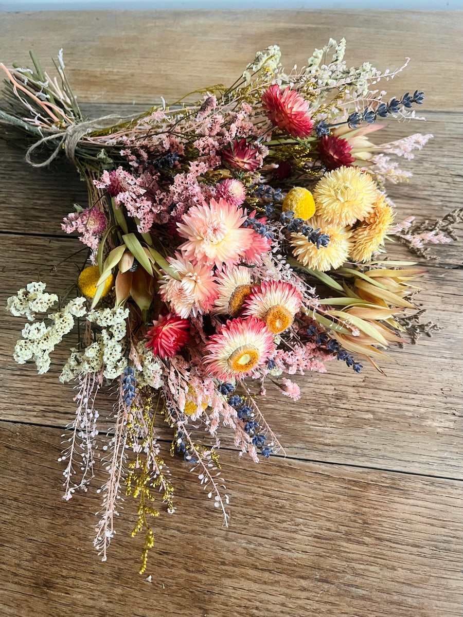 Sweet Peach Charm Bouquet [M] pink