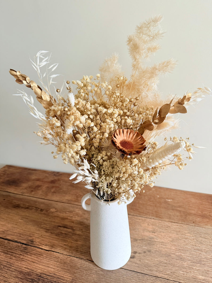 Snowy Gold Bouquet [SM]