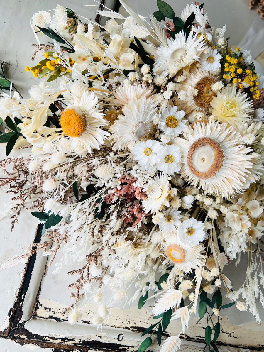 Ready in 10 days  - White Daisy Bridal Bouquet