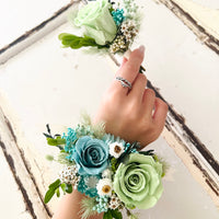 Enquiry Welcome : Preserved and Dried Flower Wrist Corsage