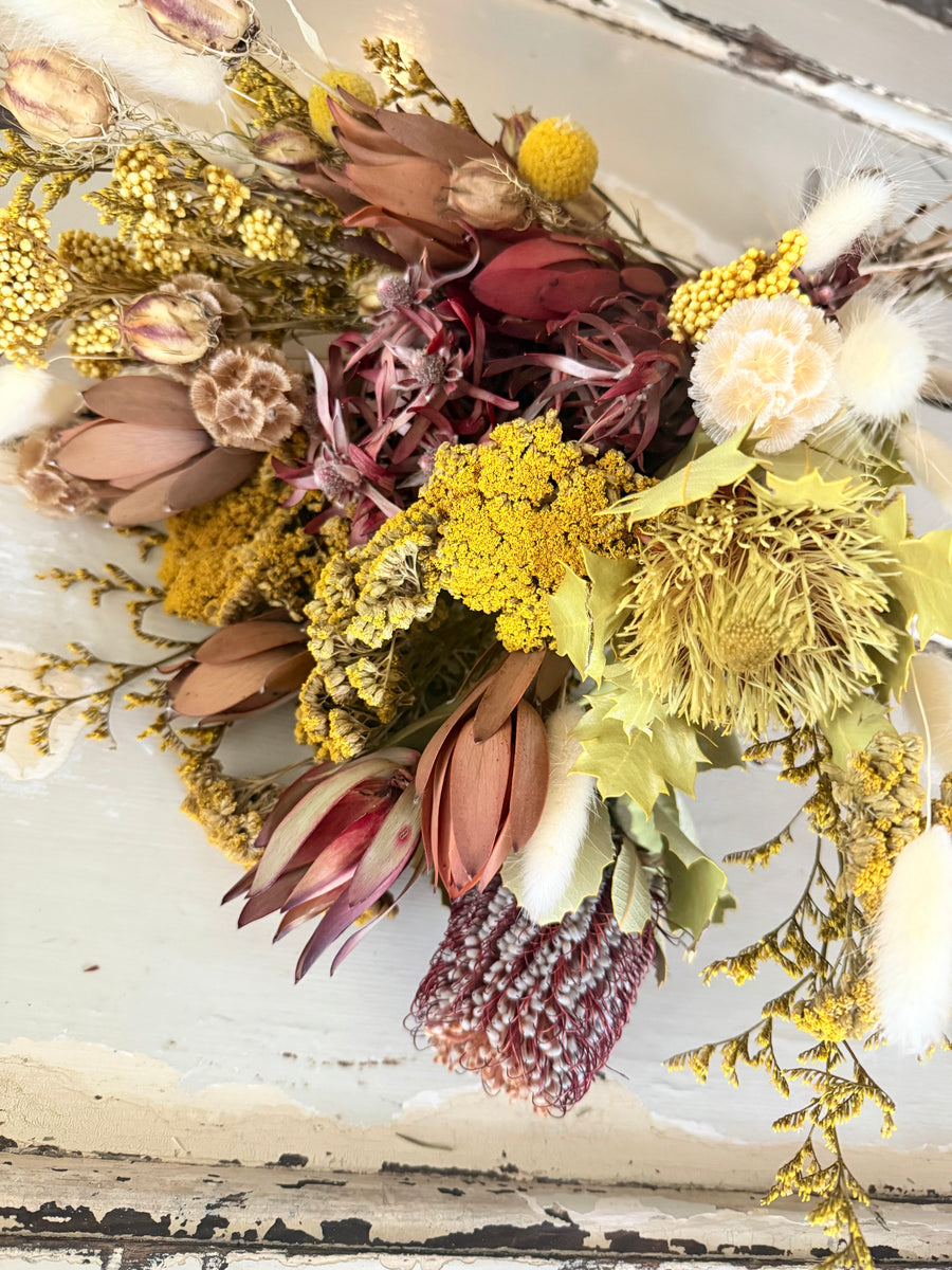 Golden Harvest Bouquet [M] native yellow