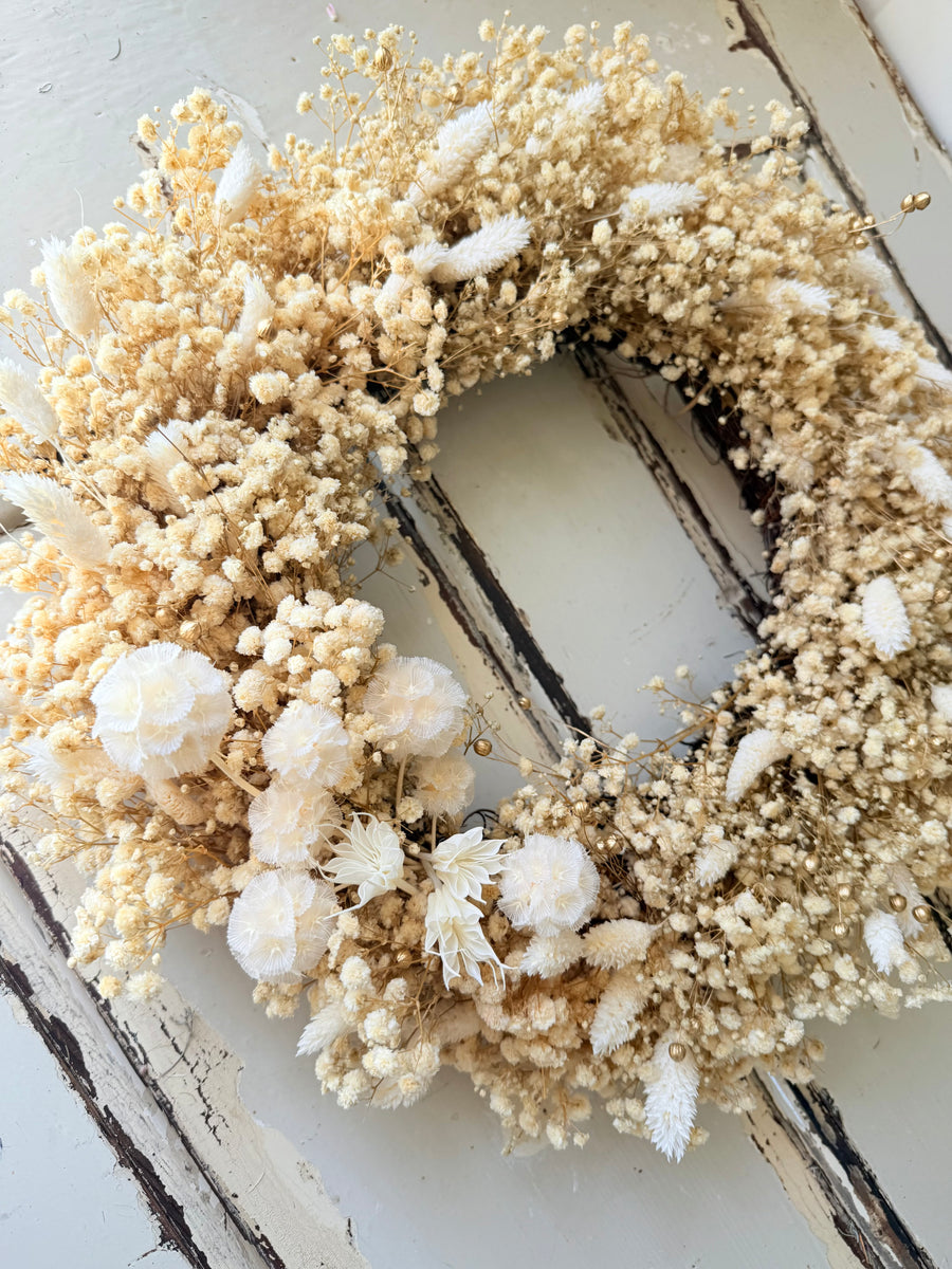 [2 weekdays] Everlasting Preserved Baby's Breath Snow Wreath - Cream Beige