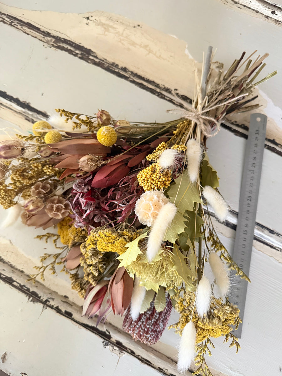 Golden Harvest Bouquet [M] native yellow