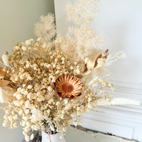 Snowy Gold Bouquet [SM]