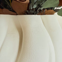 [2 weekdays]  Dance of Serenity Clover Vase Arrangement [L] green