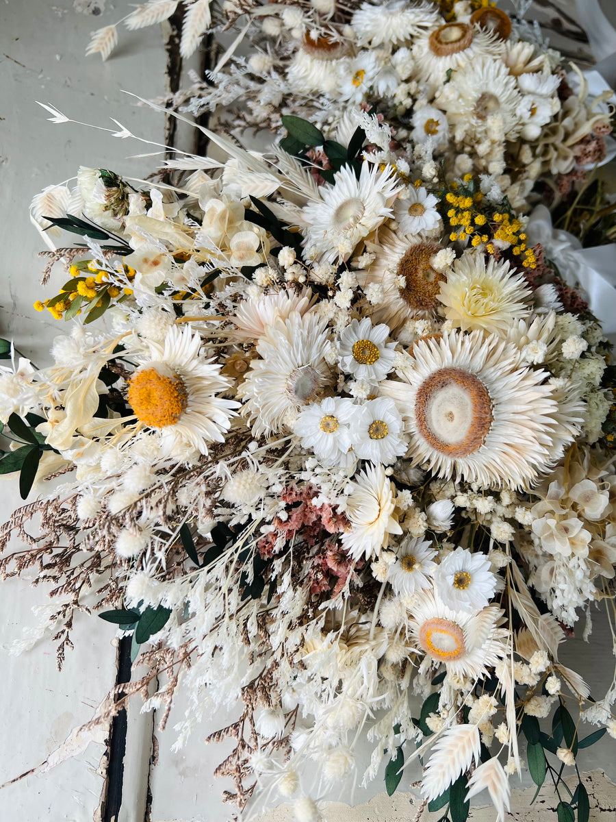 Ready in 10 days  - White Daisy Bridal Bouquet