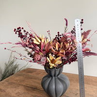 Mulberry Harvest Vase arrangement [2weekdays dispatch / M / All Around] Red & Cream