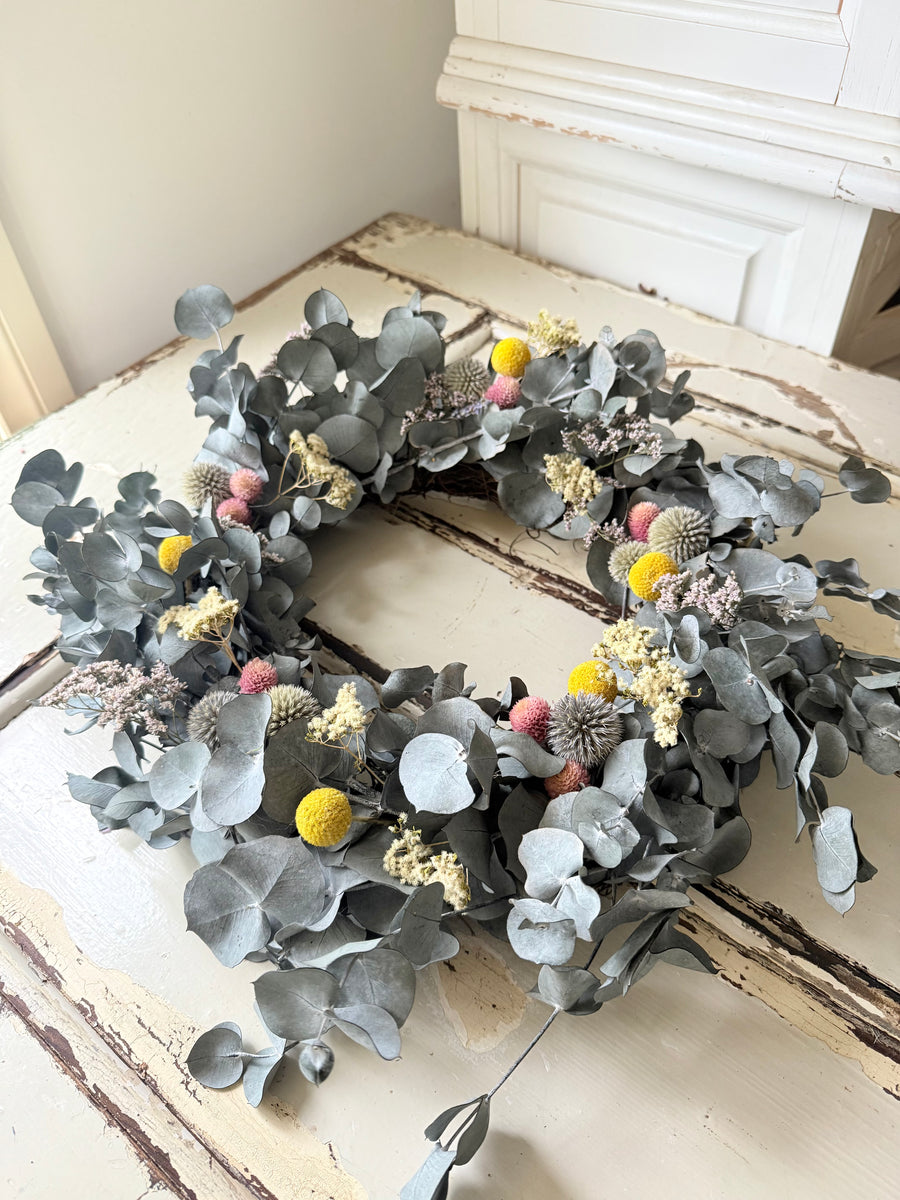 [3 weekdays] Frosty Meadow Wreath - preserved / dried flower wreath
