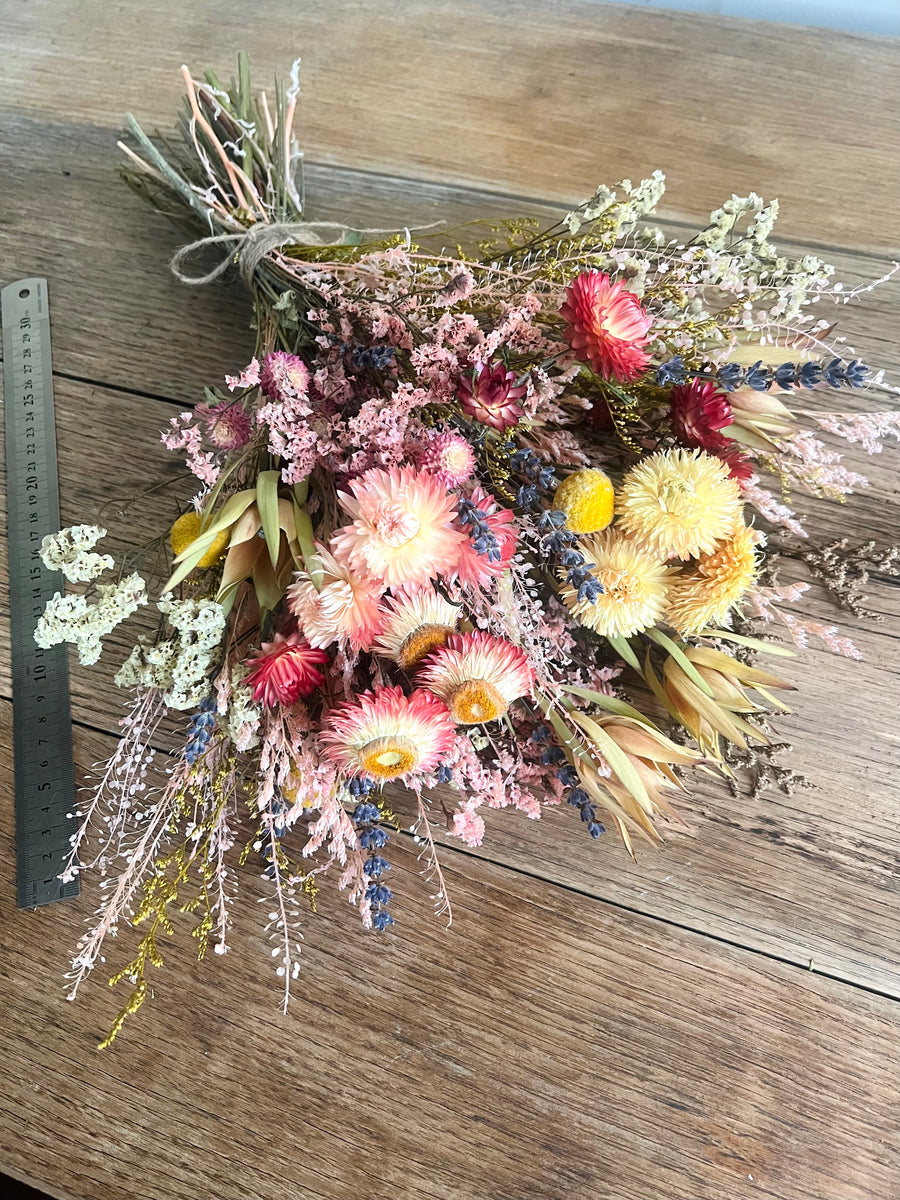 Sweet Peach Charm Bouquet [M] pink