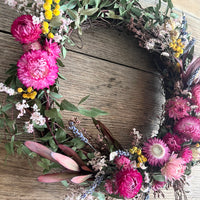 Pink Daisy Wreath |  preserved and dried flowers wreath
