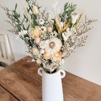 [CREAM & NATURAL] Florist Choice Everlasting Bouquet  - leave the flower selection to us