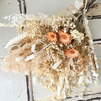 Snowy Gold Bouquet [SM]