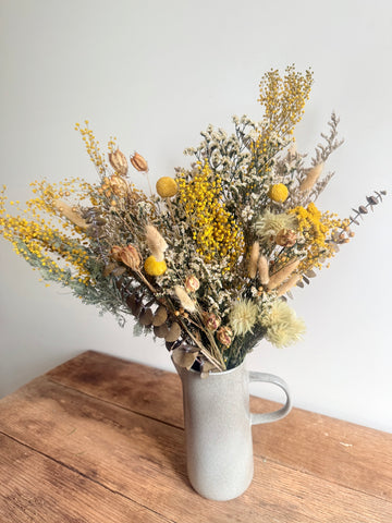 Spring Day - Wattle / Mimosa Bouquet [M] yellow