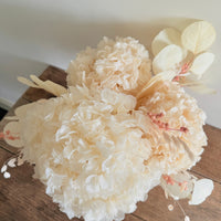 Whispering Pearl Vase Arrangement [Medium] White Beige