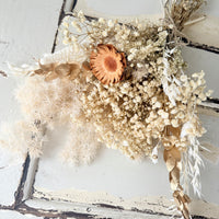 Snowy Gold Bouquet [SM]