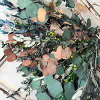 [2 weekdays]  Dance of Serenity Clover Vase Arrangement [L] green