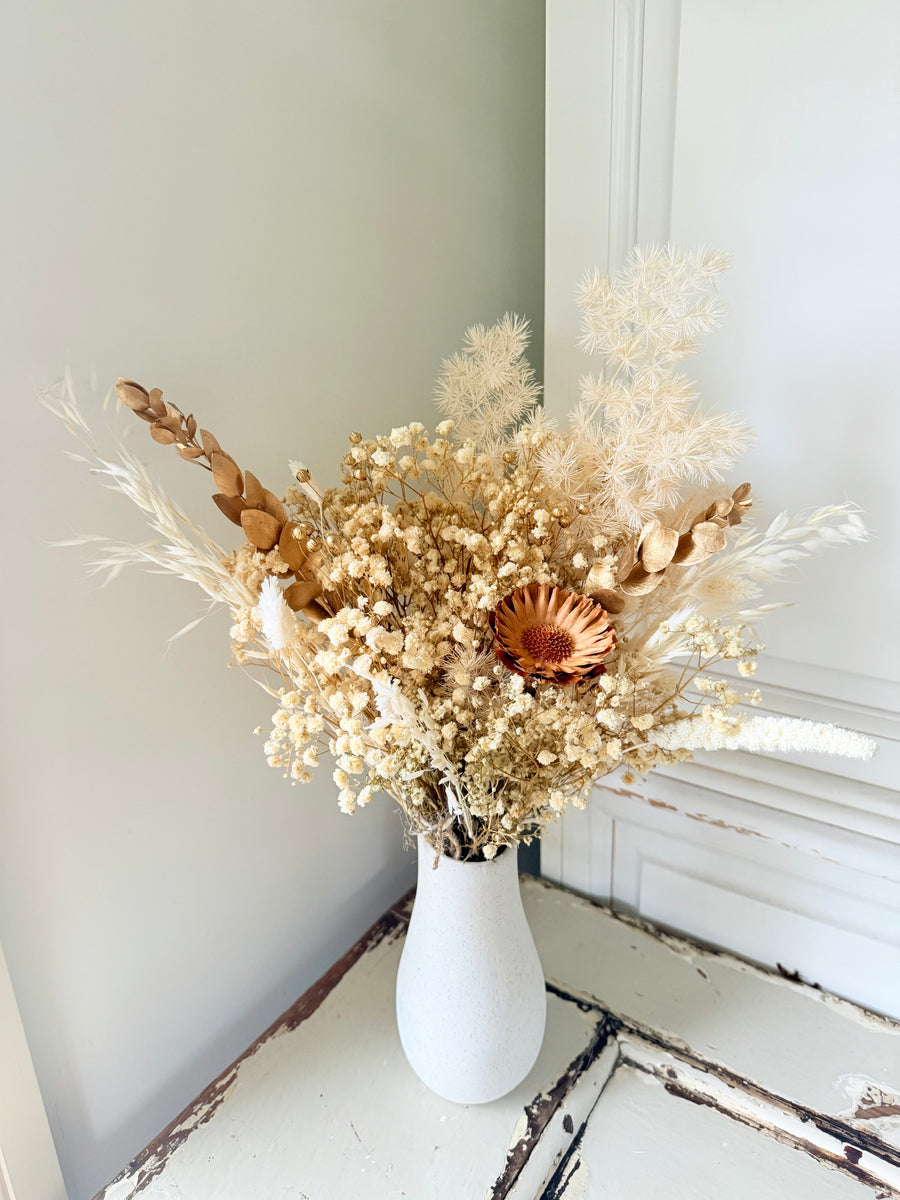 Snowy Gold Bouquet [SM]