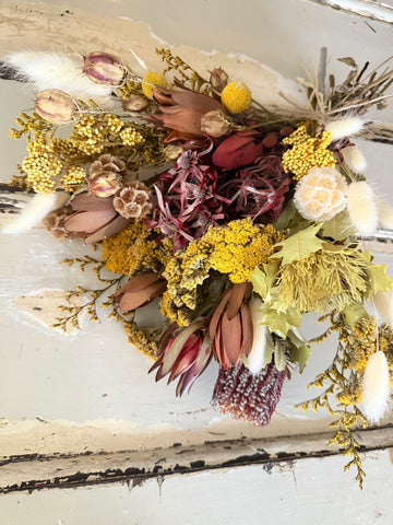 Golden Harvest Bouquet [M] native yellow