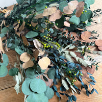 [2 weekdays]  Dance of Serenity Clover Vase Arrangement [L] green