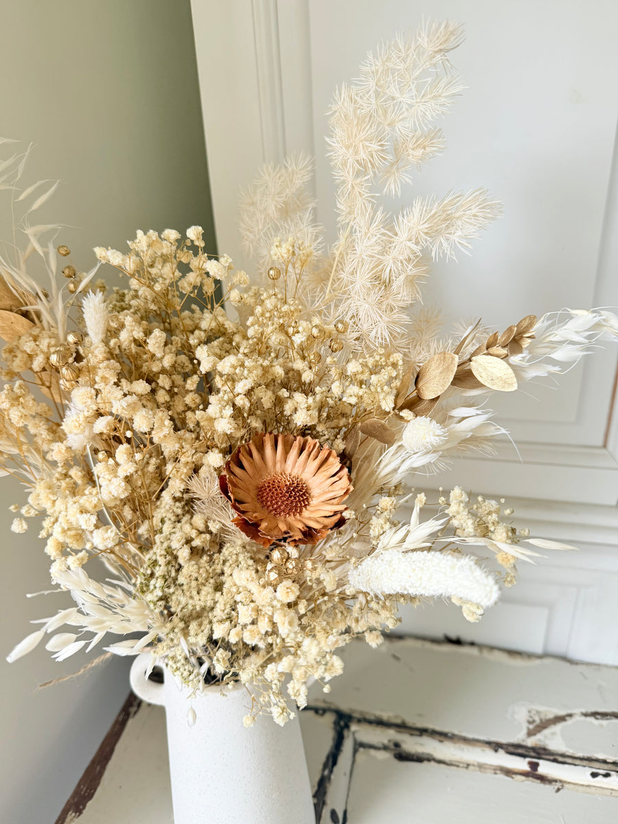 Snowy Gold Bouquet [SM]