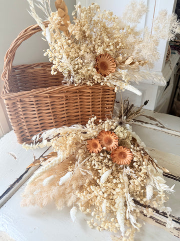 Snowy Gold Bouquet [SM]