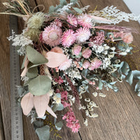 [PINK] Florist Choice Everlasting Bouquet - leave the flower selection to us