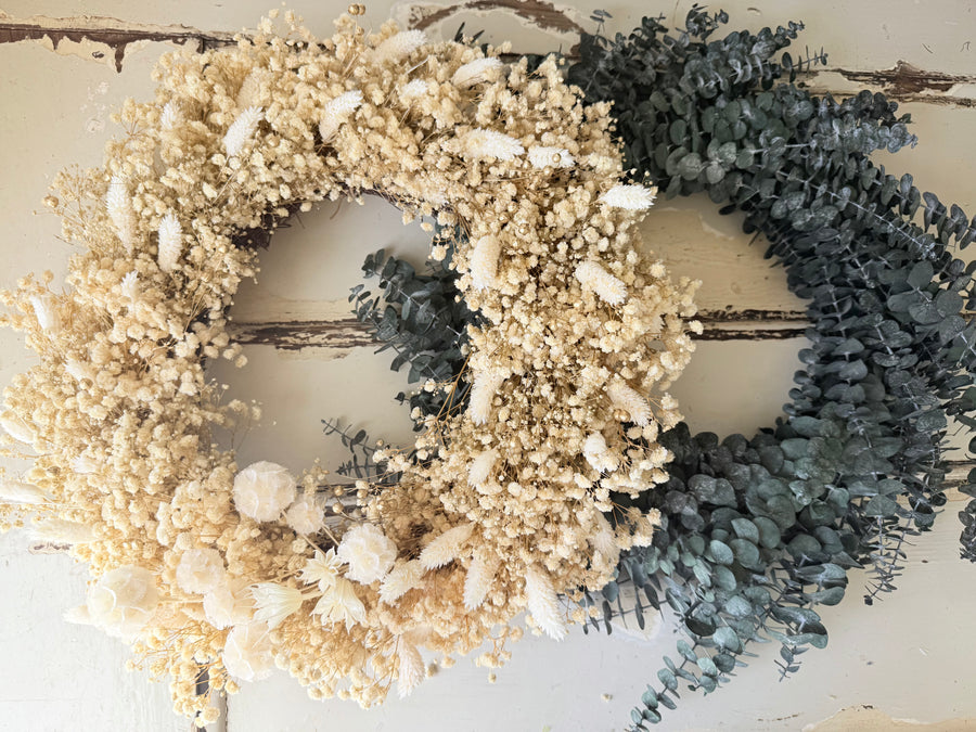 [2 weekdays] Everlasting Preserved Baby's Breath Snow Wreath - Cream Beige