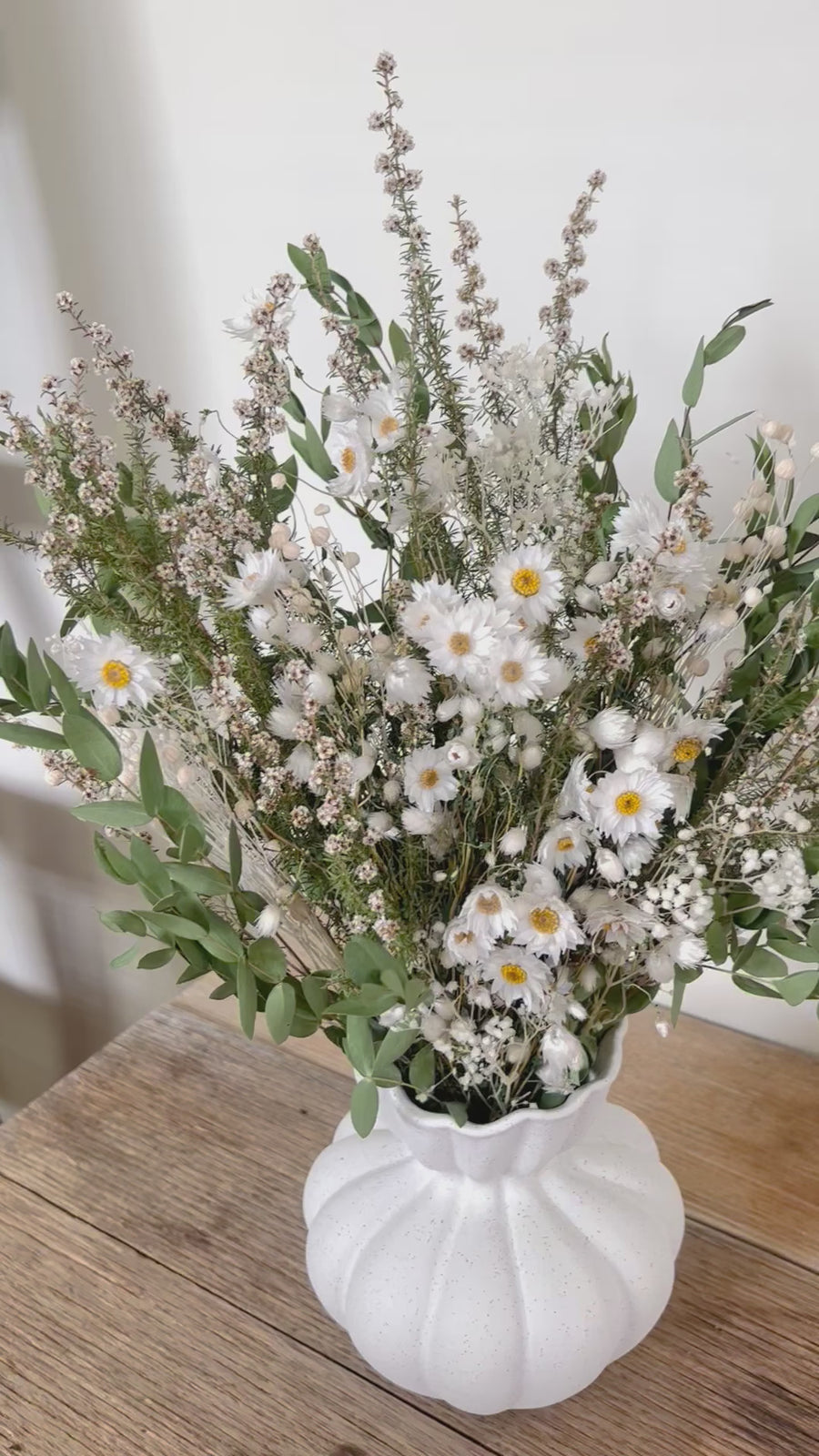 Wildflower Whisper Vase Arrangement [ML]neutral