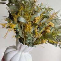 Golden Rhythm of Spring Vase Arrangement [M]Yellow