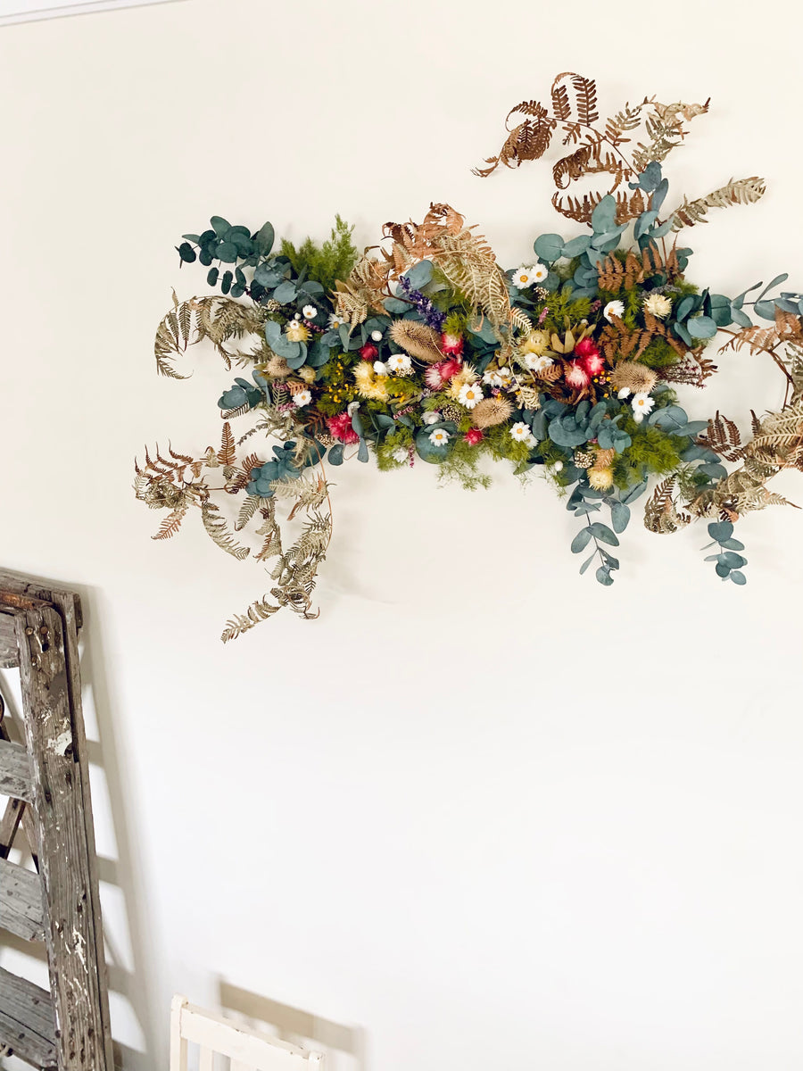 Pickup only | Bird's Forest [XL] preserved and dried flowers wall hanging / arbour / table centre