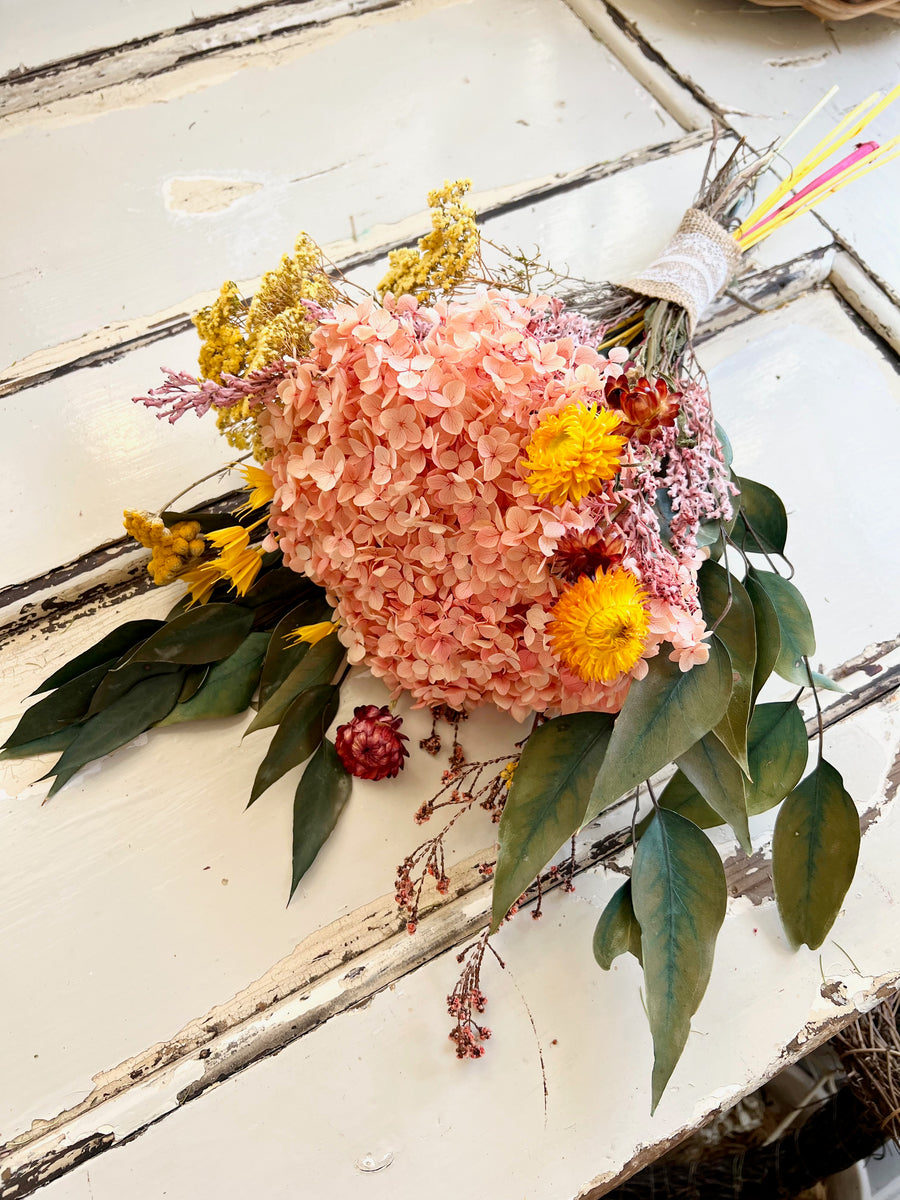 Sunny Bouquet [M] preserved dried flowers